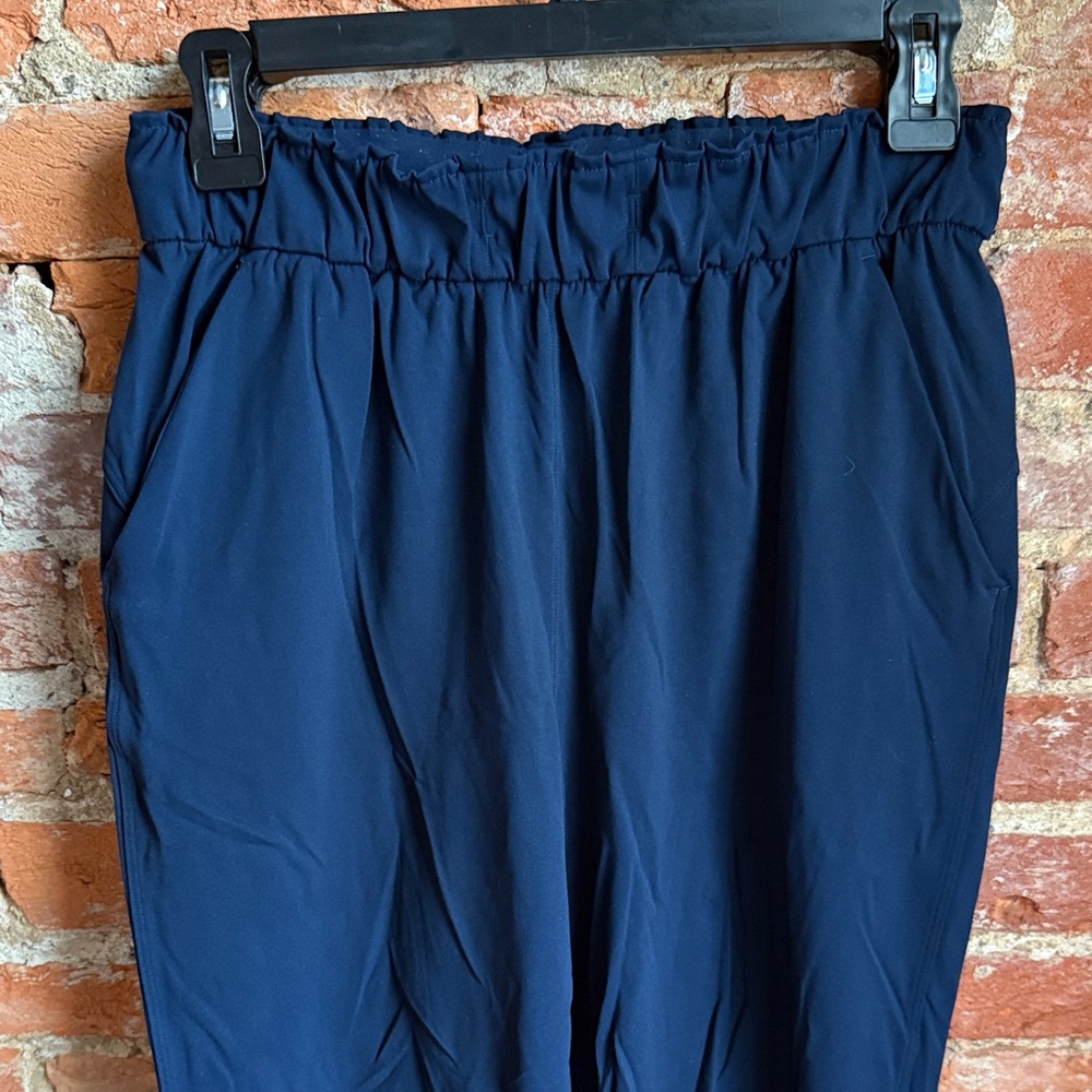 Lululemon joggers